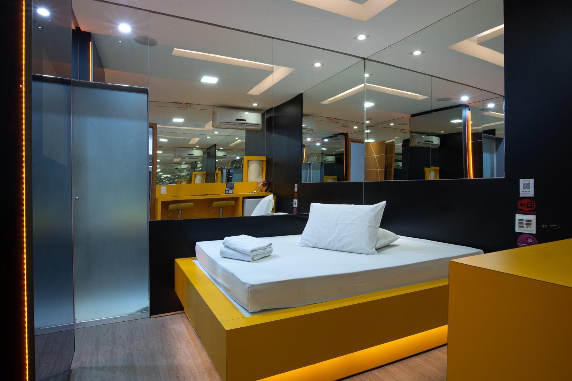 Fantasy 4 (adults Only) Hotel